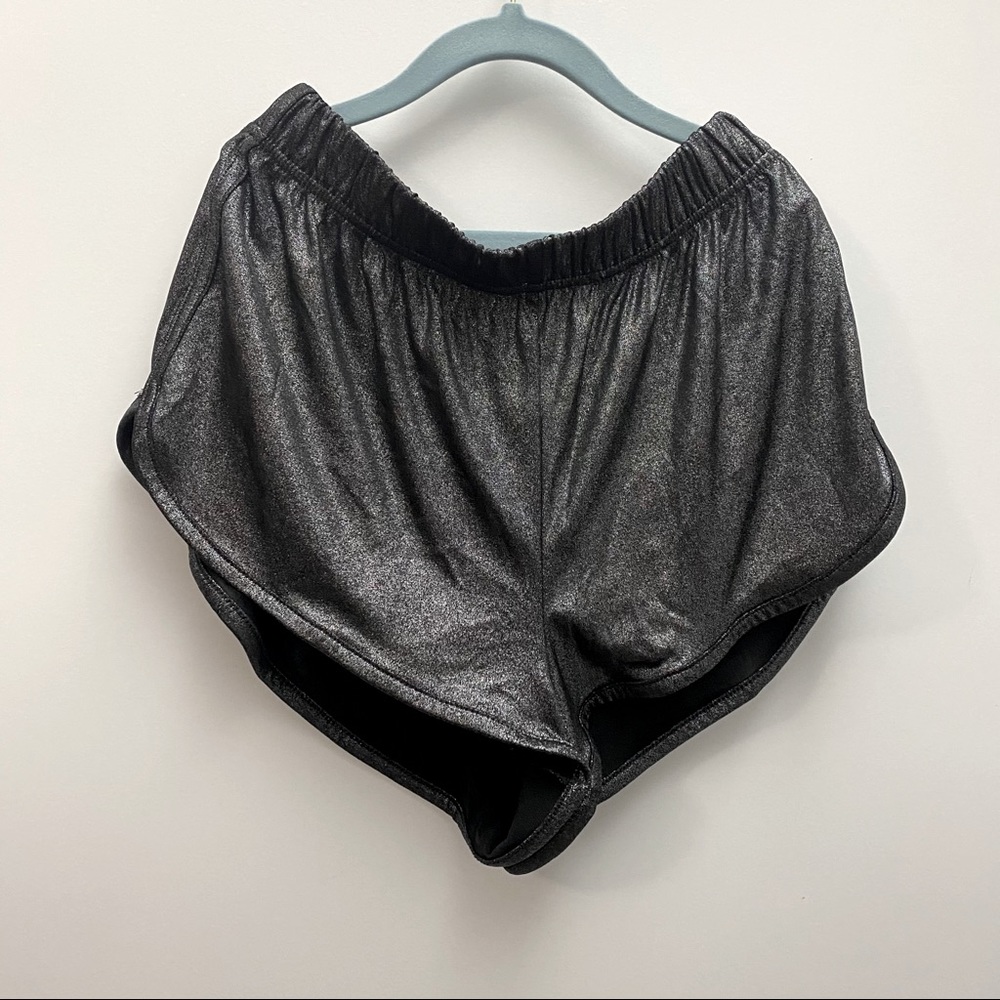 Metal satin elastic waist band short